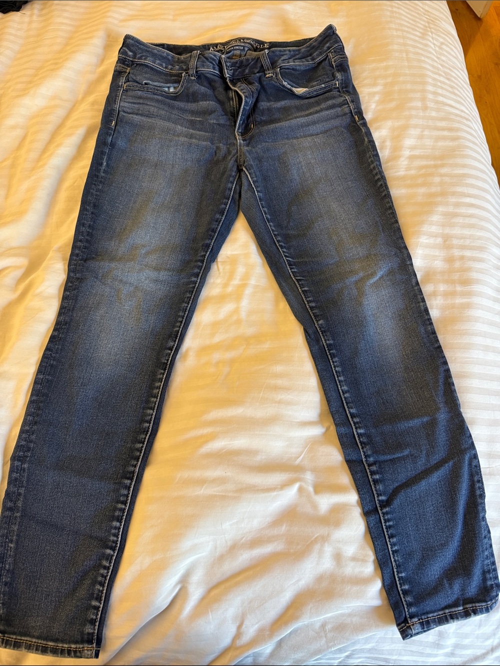 American Eagle Outfitters Dark Blue Skinny Jeans